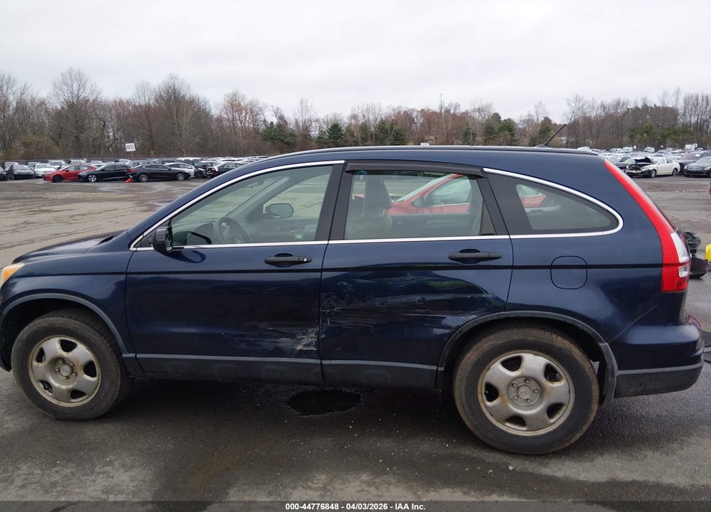 2011 HONDA CR-V LX VIN: JHLRE4H33BC018351