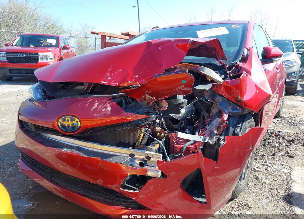 2016 TOYOTA PRIUS FOUR VIN: JTDKARFU8G3524090