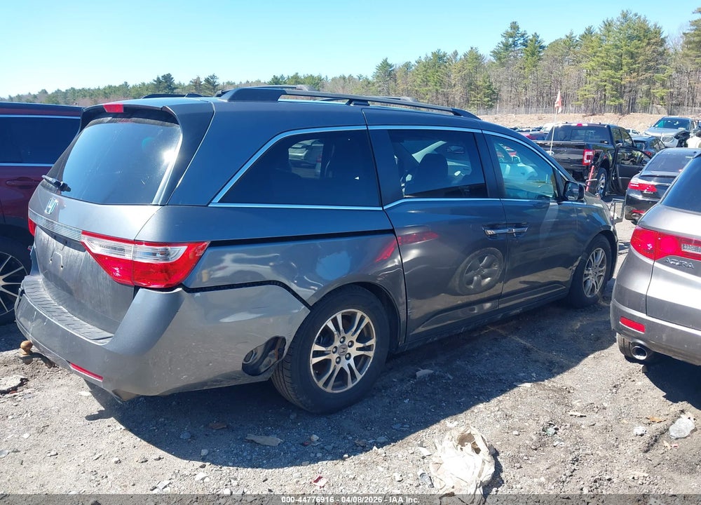 2011 HONDA ODYSSEY EX-L VIN: 5FNRL5H61BB015969