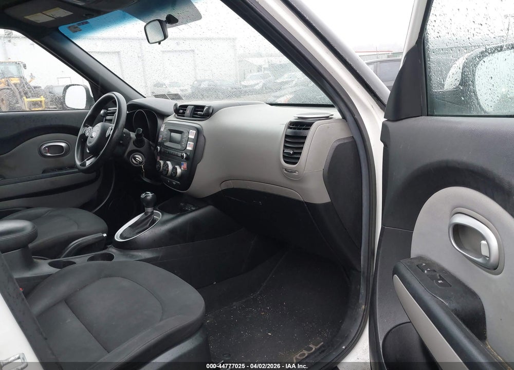 2014 KIA SOUL VIN: KNDJN2A29E7111436
