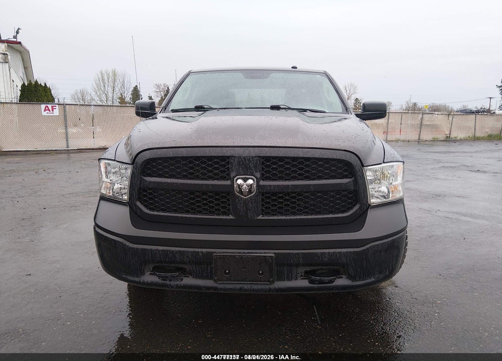 2019 RAM 1500 CLASSIC TRADESMAN  4X4 5'7 BOX VIN: 3C6RR7KG6KG619868