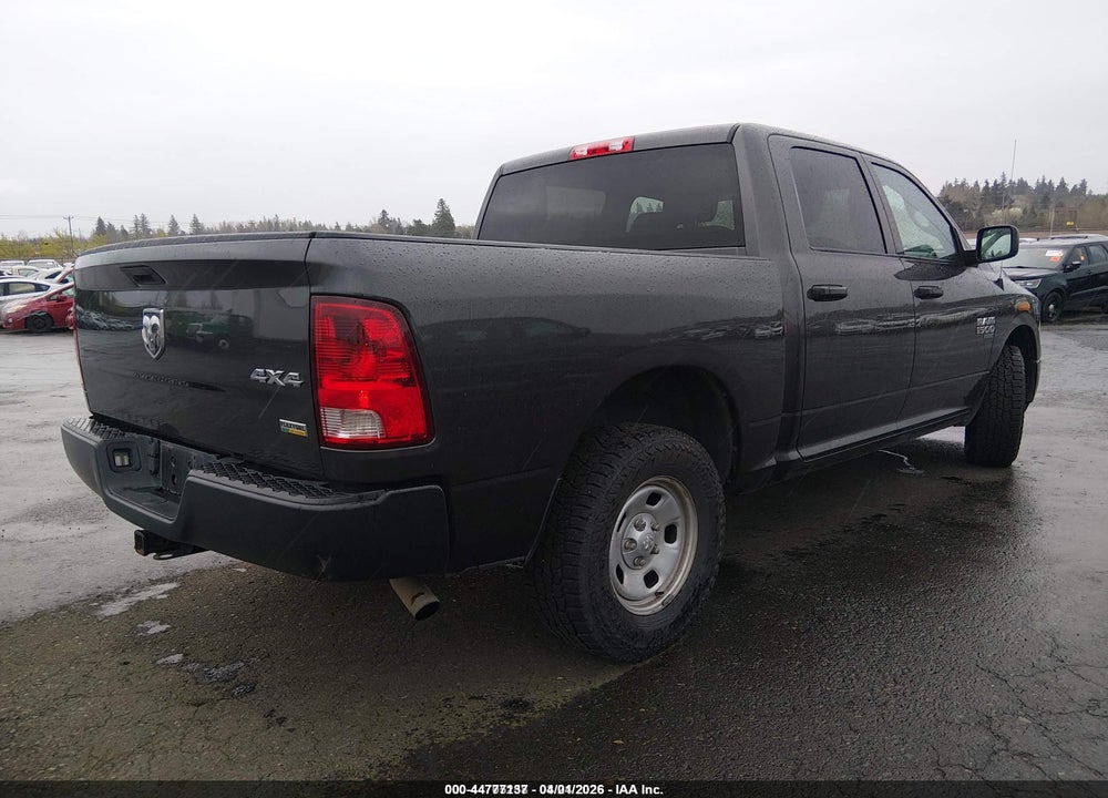 2019 RAM 1500 CLASSIC TRADESMAN  4X4 5'7 BOX VIN: 3C6RR7KG6KG619868