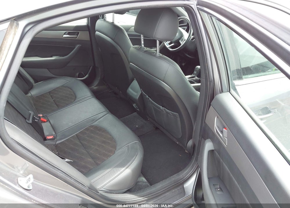 2018 HYUNDAI SONATA SPORT VIN: 5NPE34AF6JH669983