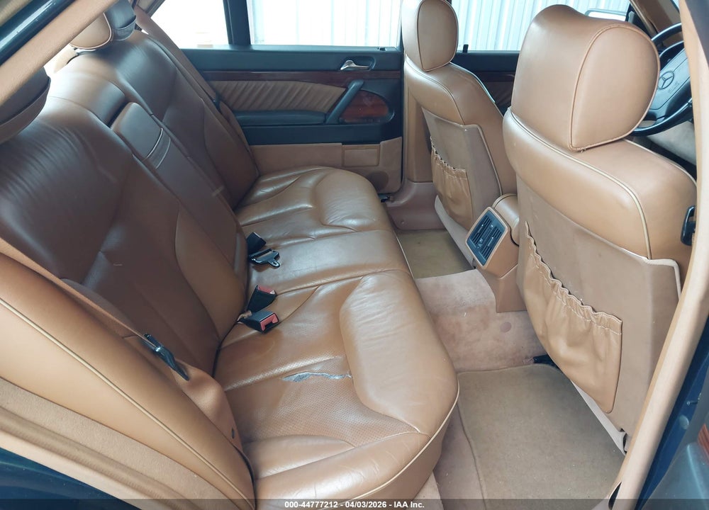 1993 MERCEDES-BENZ 300 SE VIN: WDBGA32E8PA104051
