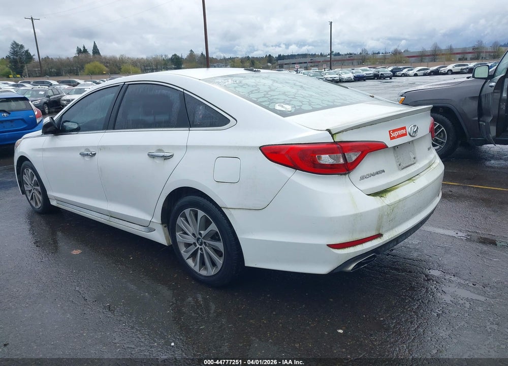 2015 HYUNDAI SONATA SPORT VIN: 5NPE34AF6FH107010