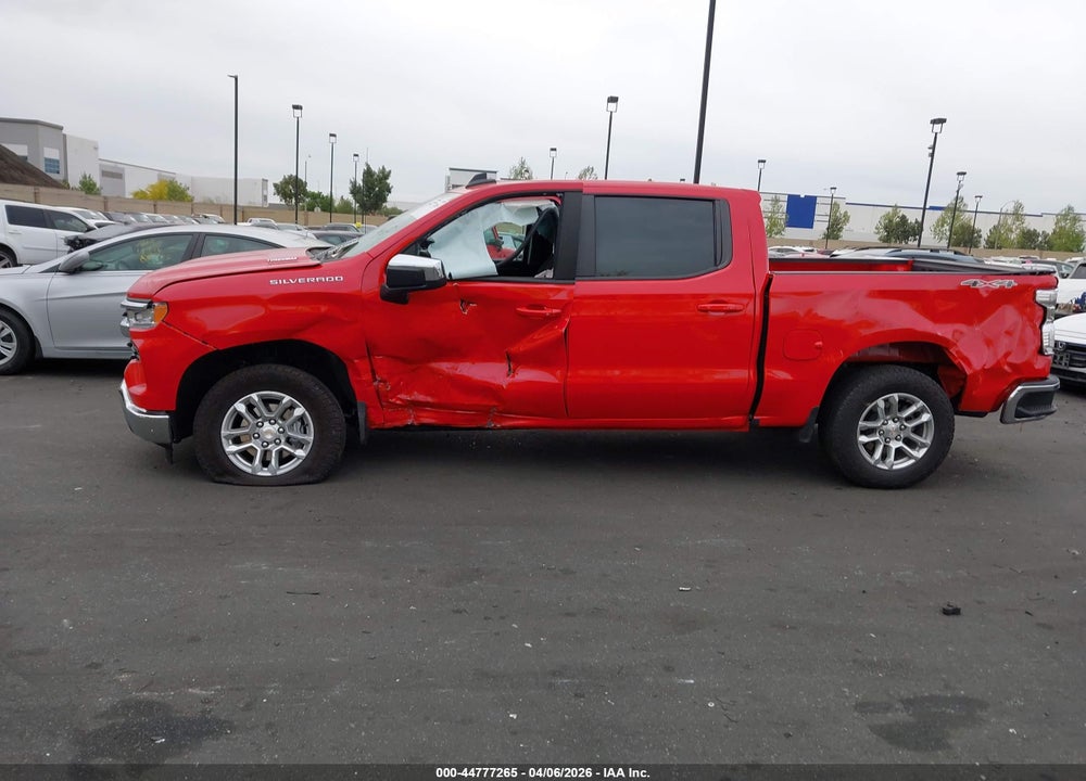 2025 CHEVROLET SILVERADO 1500 4WD  SHORT BED LT WITH 2FL VIN: 1GCPKKEK2SZ131959