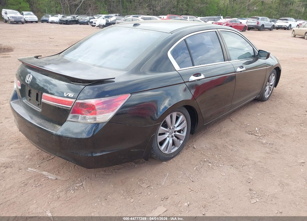 2011 HONDA ACCORD 3.5 EX-L VIN: 1HGCP3F88BA026061