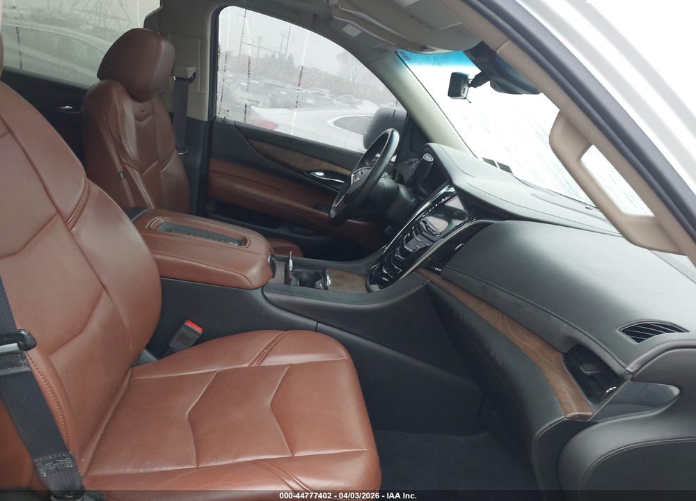 2017 CADILLAC ESCALADE LUXURY VIN: 1GYS4BKJ2HR201687