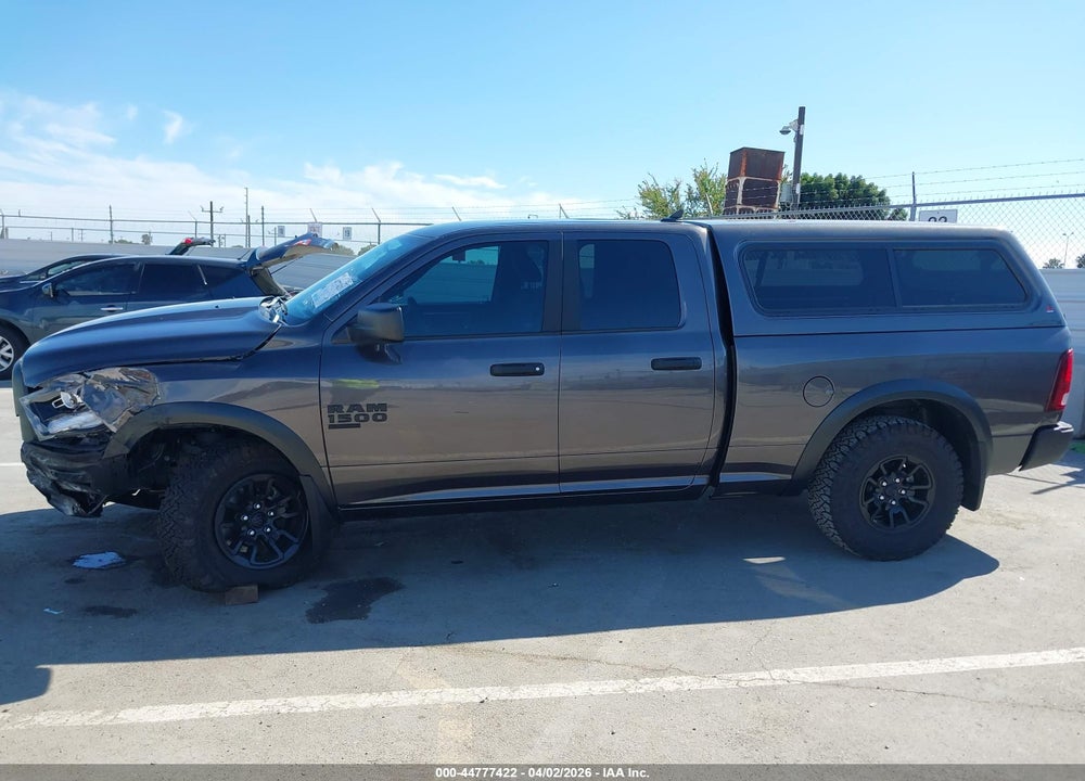 2024 RAM 1500 CLASSIC WARLOCK  4X4 6'4 BOX VIN: 1C6RR7GG2RS130749