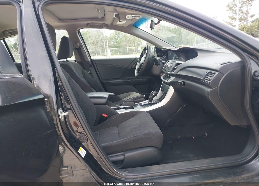 2015 HONDA ACCORD EX VIN: 1HGCR2F76FA127844