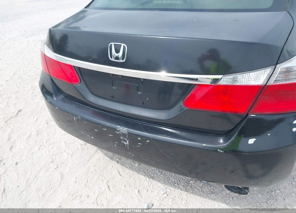 2015 HONDA ACCORD EX VIN: 1HGCR2F76FA127844