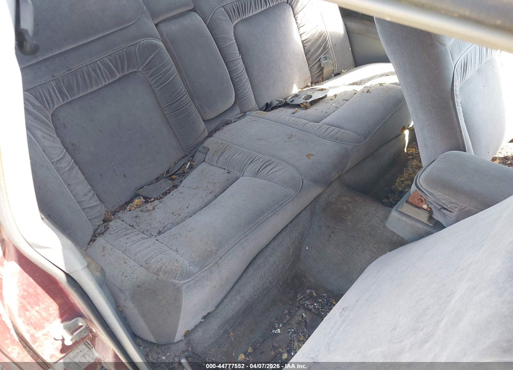 1988 FORD THUNDERBIRD LX VIN: 1FABP62F1JH121573