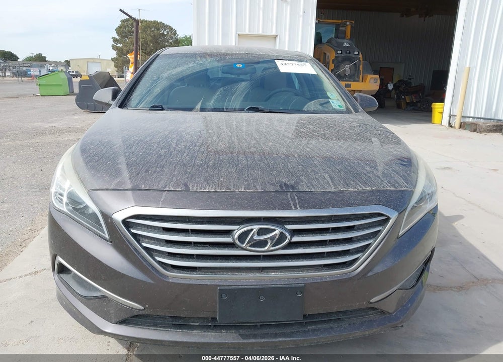2016 HYUNDAI SONATA SE VIN: 5NPE24AF9GH333692