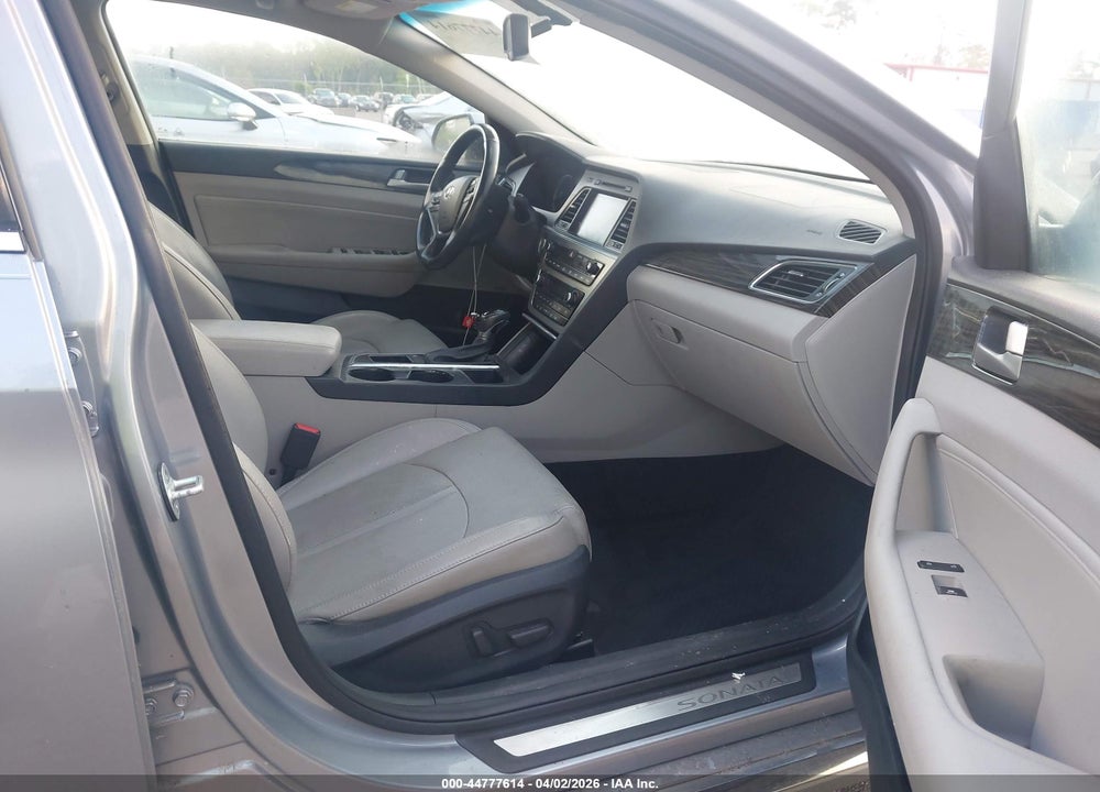 2016 HYUNDAI SONATA LIMITED VIN: 5NPE34AF4GH269980
