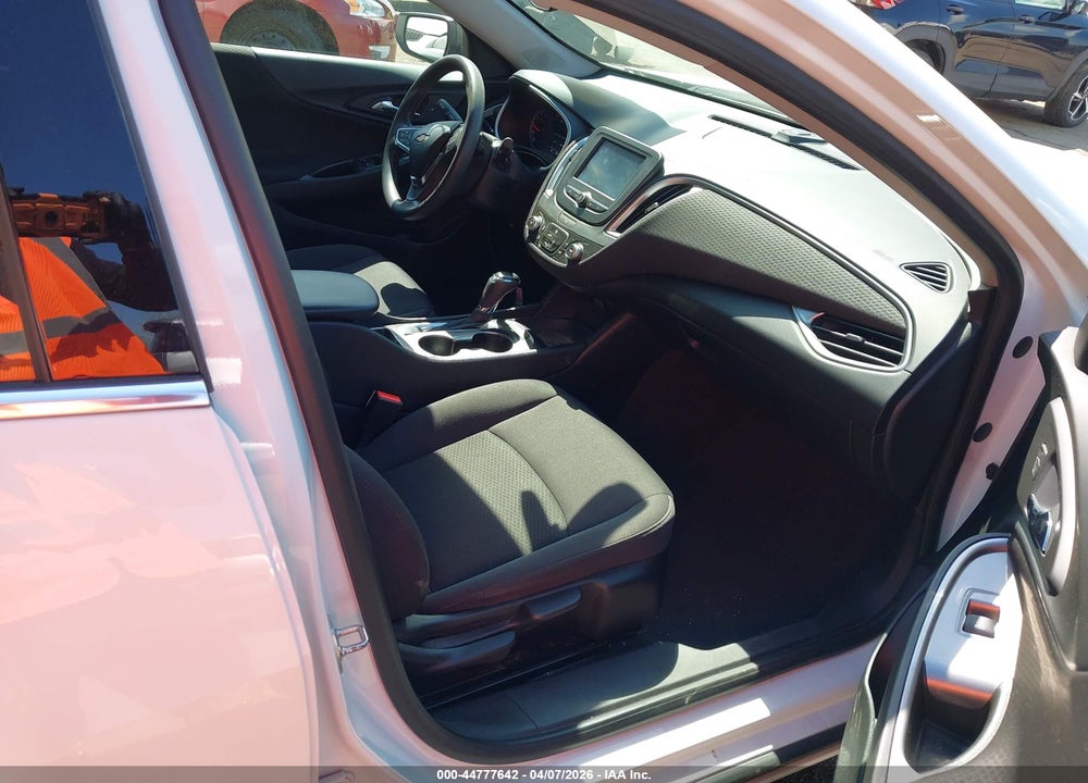 2017 CHEVROLET MALIBU LS VIN: 1G1ZB5ST2HF272718