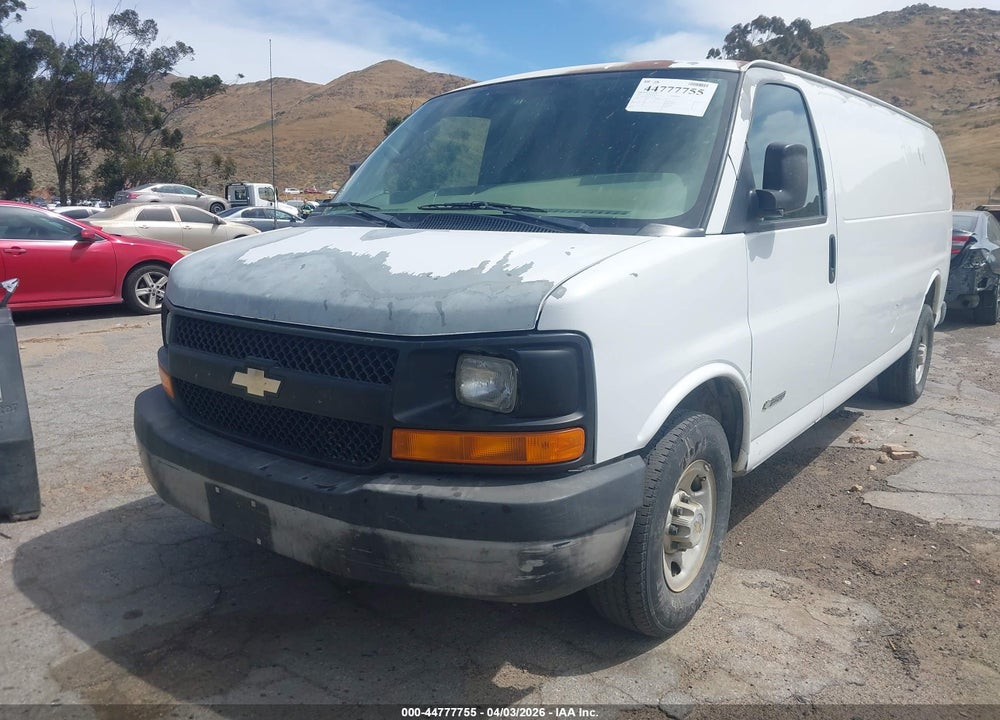 2005 CHEVROLET EXPRESS VIN: 1GCGG29V551123556