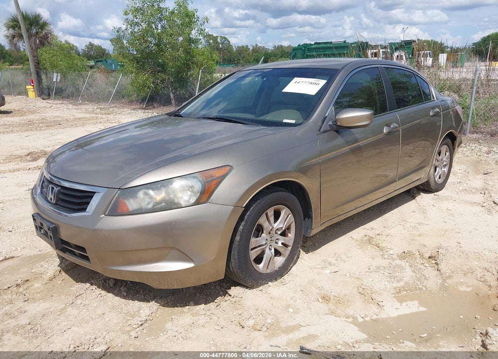 2010 HONDA ACCORD 2.4 LX-P VIN: 1HGCP2F43AA080129