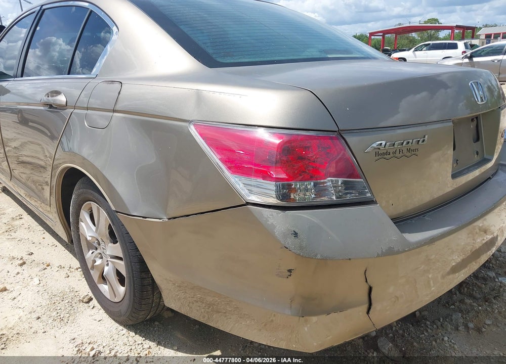 2010 HONDA ACCORD 2.4 LX-P VIN: 1HGCP2F43AA080129