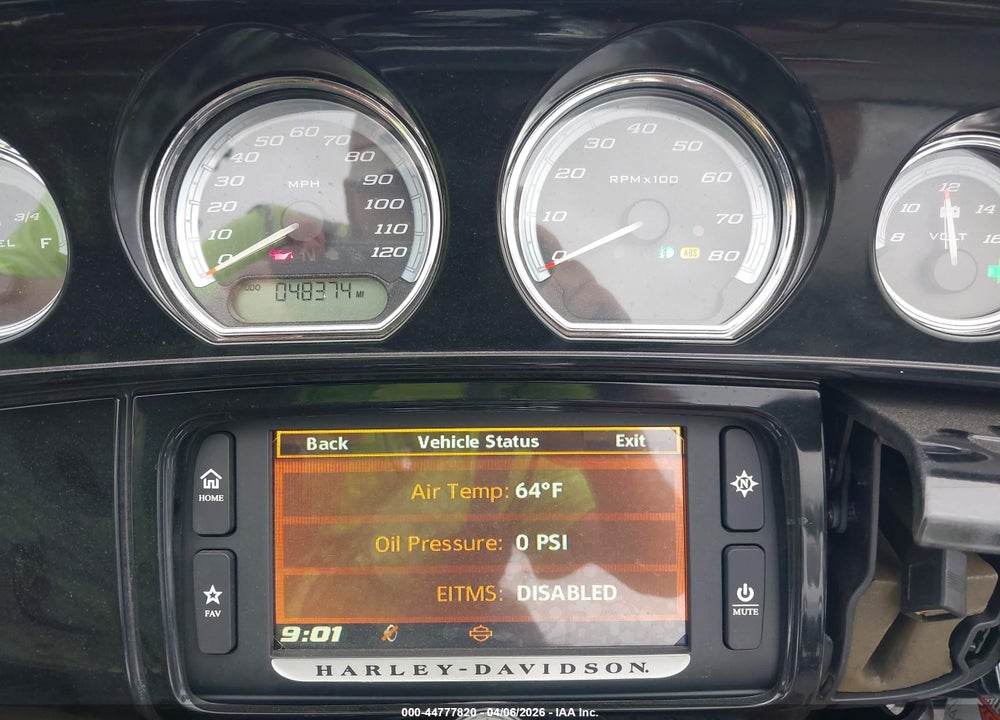 2015 HARLEY-DAVIDSON FLHTKL ULTRA LIMITED LOW VIN: 1HD1KKL38FB600552