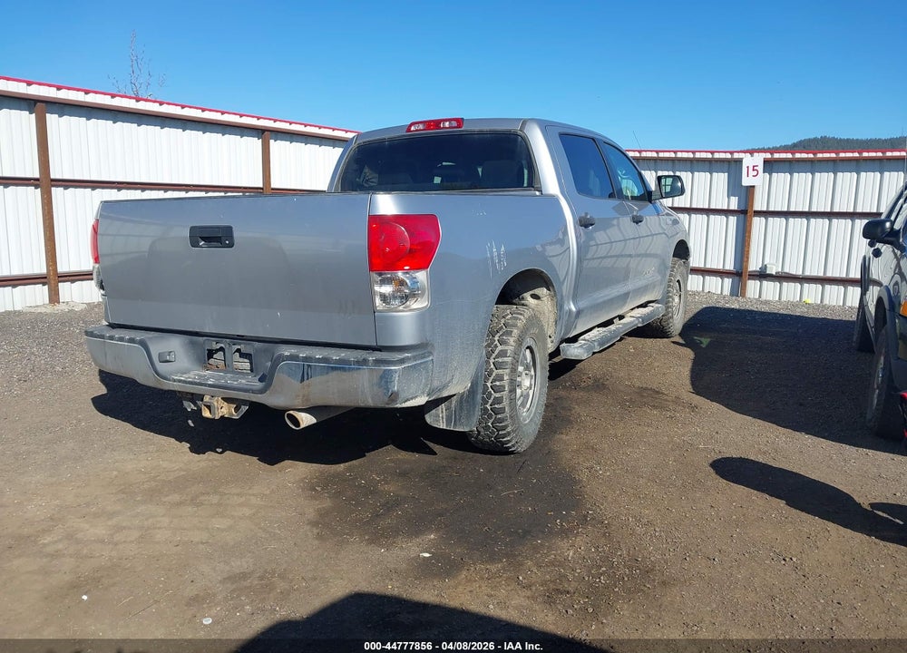 2008 TOYOTA TUNDRA BASE 5.7L V8 VIN: 5TFDV541X8X069011