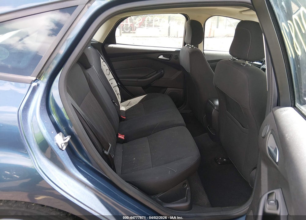 2018 FORD FOCUS SEL VIN: 1FADP3M24JL210259