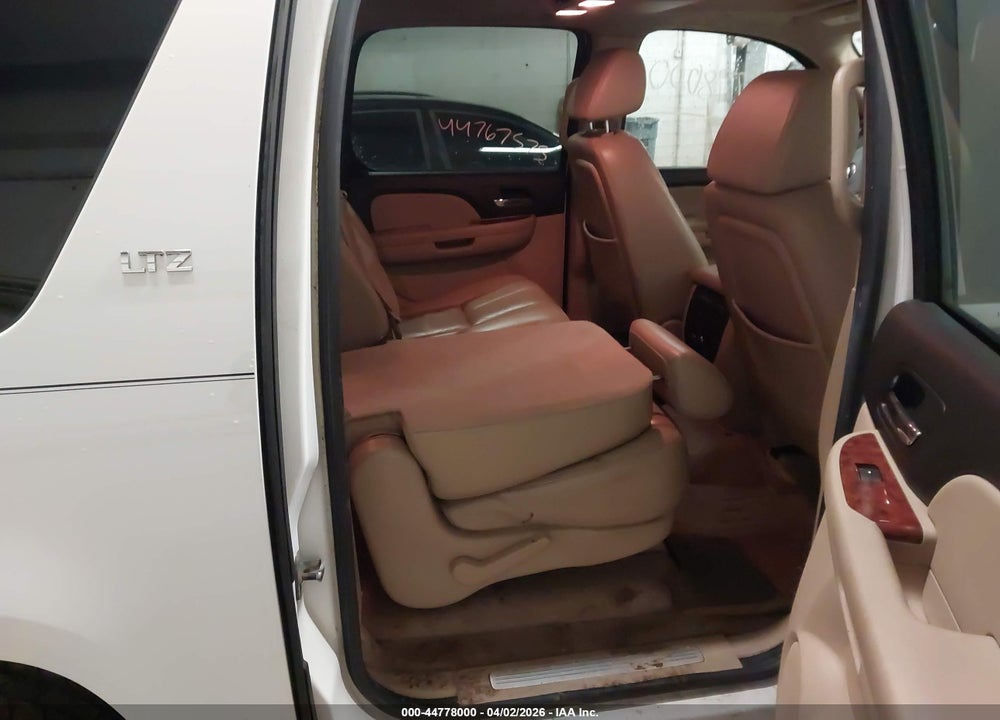 2007 CHEVROLET SUBURBAN 1500 LTZ VIN: 3GNFK16Y87G195009