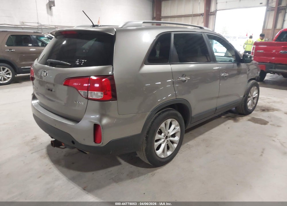 2015 KIA SORENTO EX V6 VIN: 5XYKUDA72FG654775
