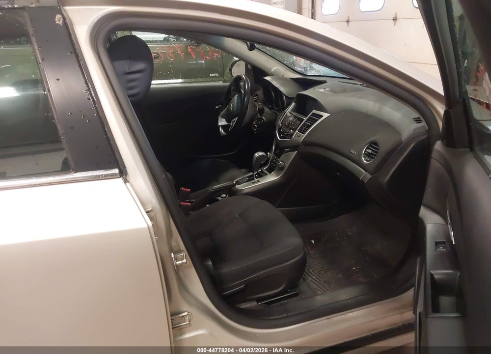 2013 CHEVROLET CRUZE 1LT AUTO VIN: 1G1PC5SB3D7302910