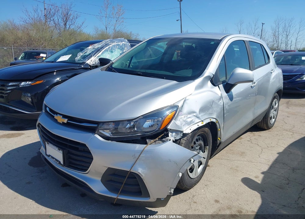 2018 CHEVROLET TRAX LS VIN: KL7CJKSB0JB542948