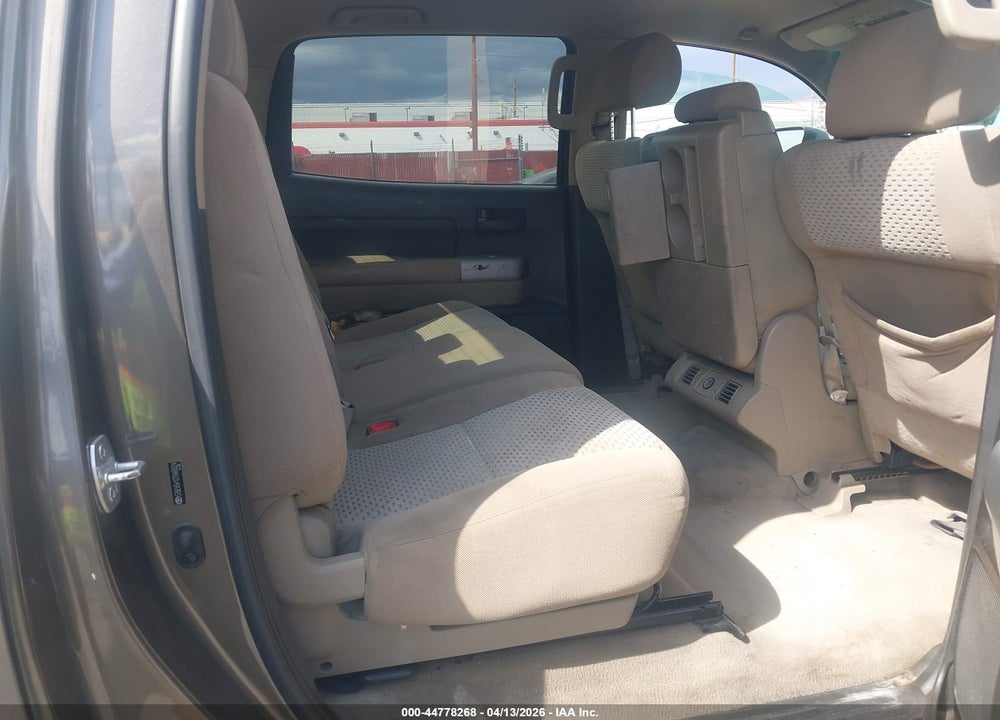 2007 TOYOTA TUNDRA SR5 5.7L V8 VIN: 5TBEV54127S469324