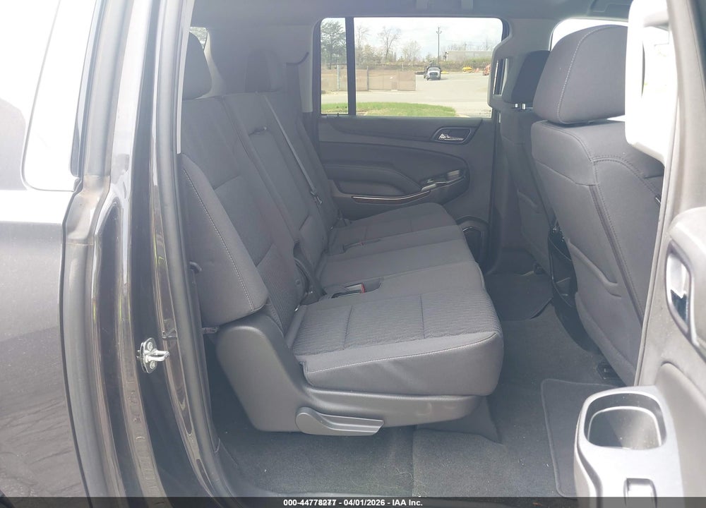 2018 CHEVROLET SUBURBAN LS VIN: 1GNSKGKC0JR276119