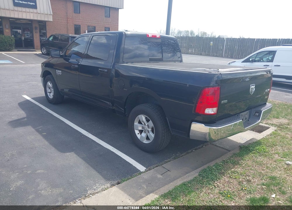 2019 RAM 1500 CLASSIC SLT  4X4 5'7 BOX VIN: 1C6RR7LG6KS516490