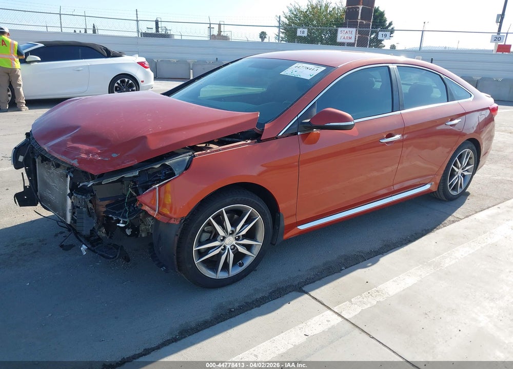 2015 HYUNDAI SONATA SPORT 2.0T VIN: 5NPE34ABXFH176666