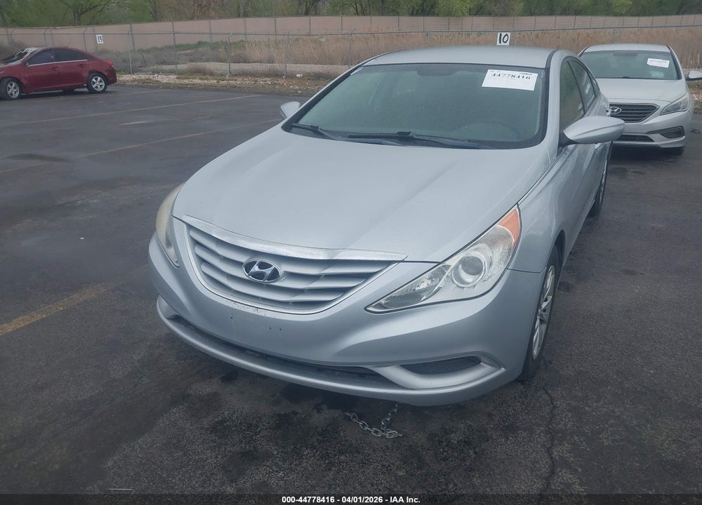 2011 HYUNDAI SONATA GLS VIN: 5NPEB4AC4BH183490