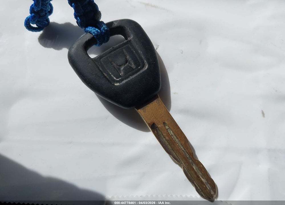 2001 HONDA CIVIC LX VIN: 2HGES16531H598768