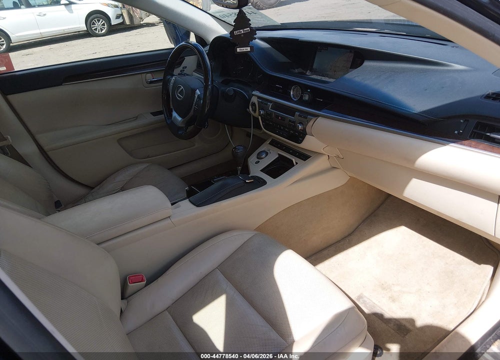 2015 LEXUS ES 350 VIN: JTHBK1GGXF2196679