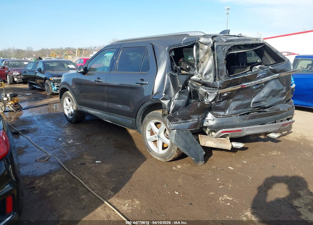 2016 FORD EXPLORER XLT VIN: 1FM5K8D88GGA33002