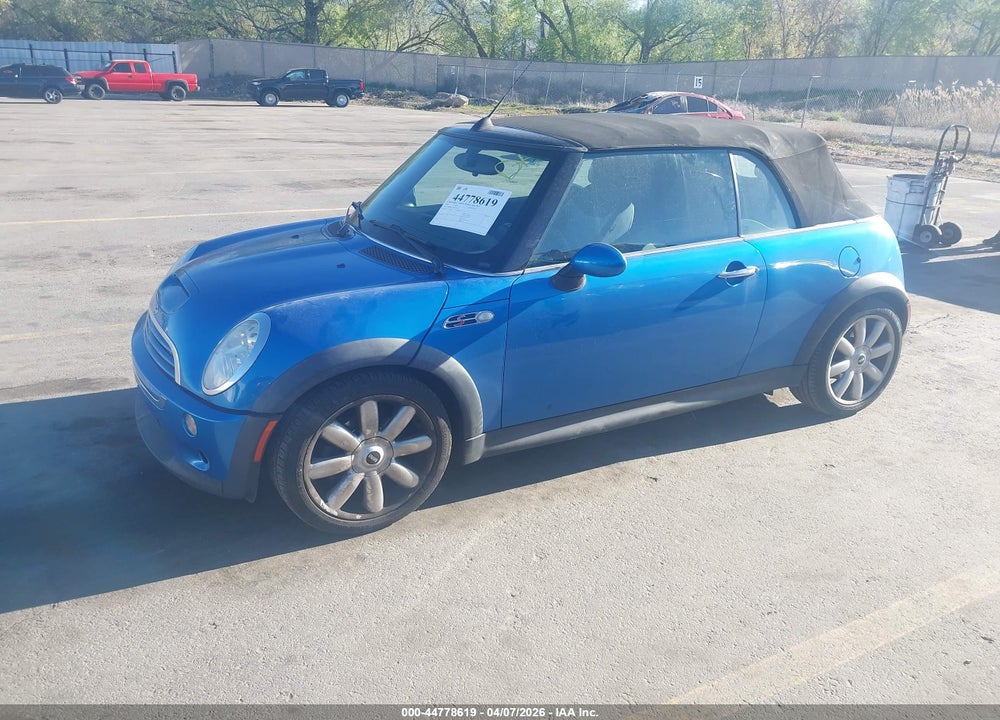 2007 MINI COOPER S VIN: WMWRH33597TJ43592