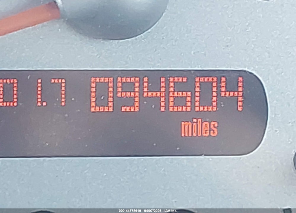 2007 MINI COOPER S VIN: WMWRH33597TJ43592