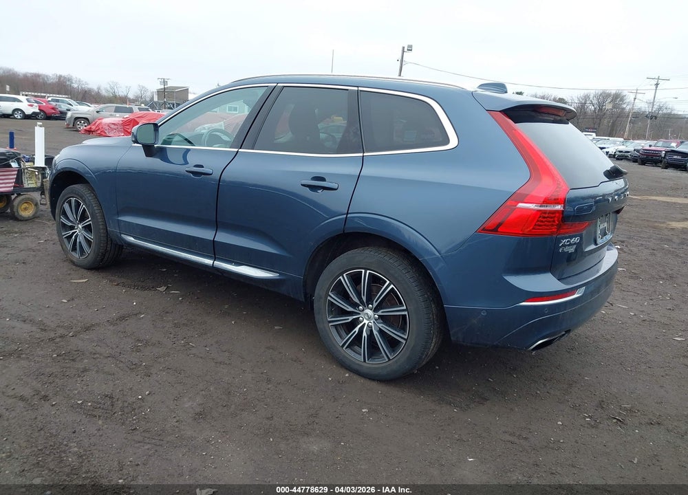 2018 VOLVO XC60 T5 INSCRIPTION VIN: YV4102RL3J1040420