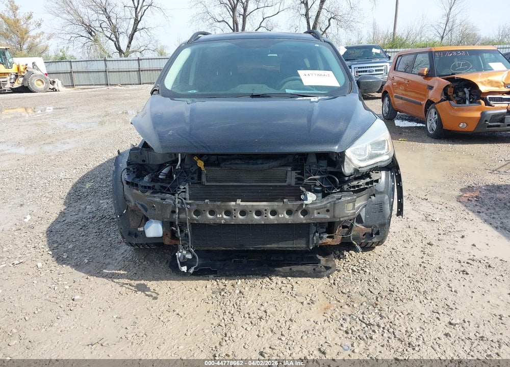 2017 FORD ESCAPE SE VIN: 1FMCU0GD4HUB87205