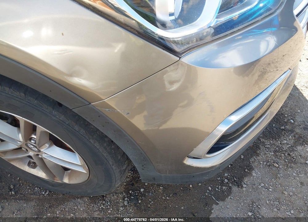 2017 HYUNDAI SANTA FE SPORT 2.4L VIN: 5XYZTDLB7HG410707