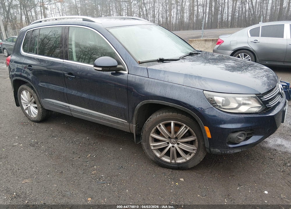 2016 VOLKSWAGEN TIGUAN SE VIN: WVGBV7AX5GW608677