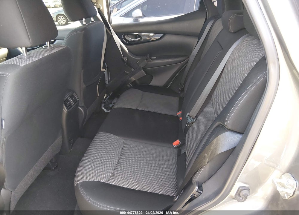 2020 NISSAN ROGUE SPORT S VIN: JN1BJ1CV1LW550556