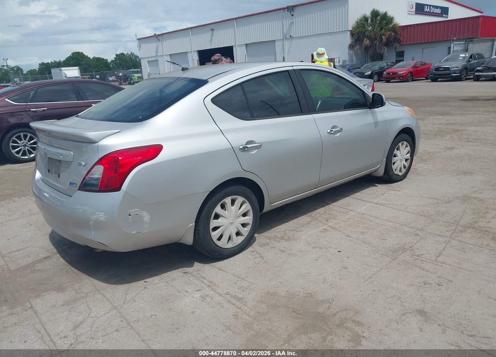 2014 NISSAN VERSA 1.6 SV VIN: 3N1CN7AP1EL817686