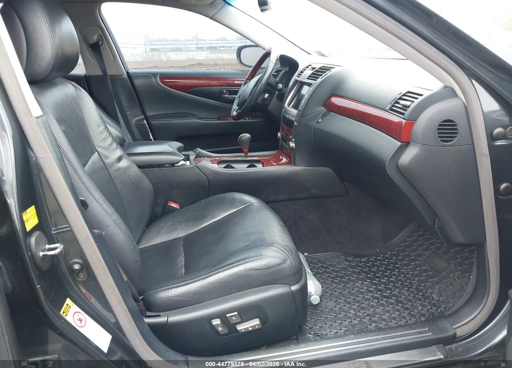 2008 LEXUS LS 460 VIN: JTHBL46F785053357