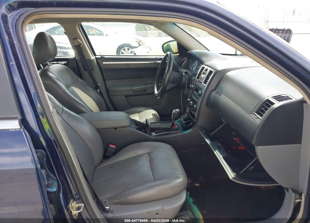 2005 CHRYSLER 300 TOURING VIN: 2C3JA53G45H184776
