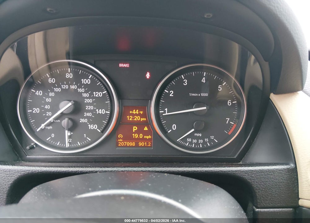 2014 BMW X1 XDRIVE28I VIN: WBAVL1C58EVY15306