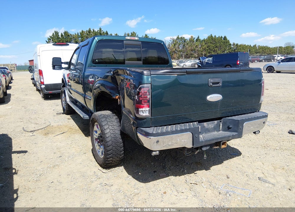 2011 FORD F-350 LARIAT VIN: 1FT8W3BT0BEC89686