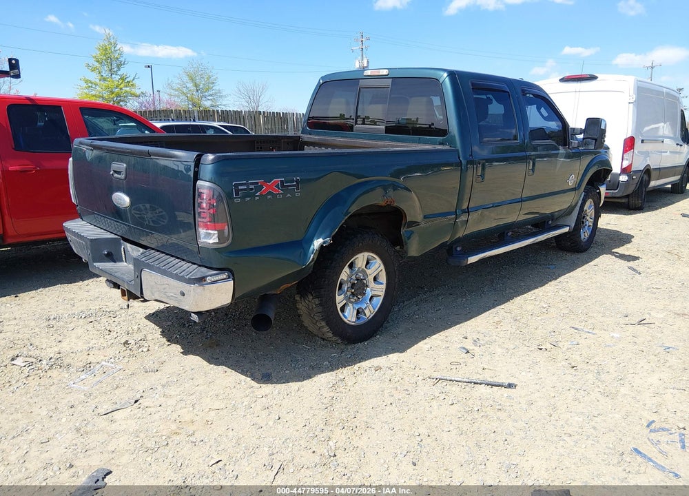 2011 FORD F-350 LARIAT VIN: 1FT8W3BT0BEC89686